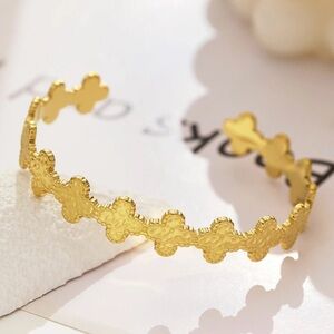 Adornia Textured Clover Cuff Bracelet